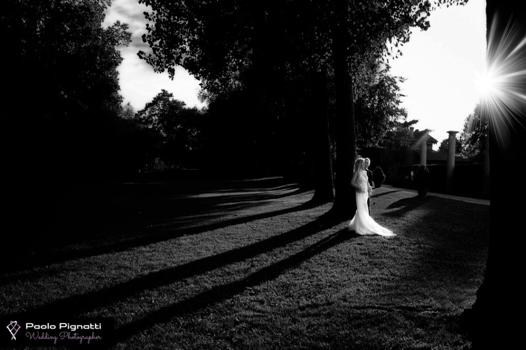 eli_lore_posa_15_ph